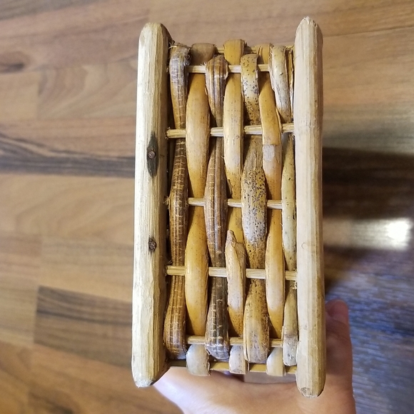 Bamboo Rattan Tissue Box Cover - Picture 5 of 12
